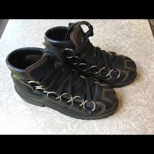 GBX leather boots
